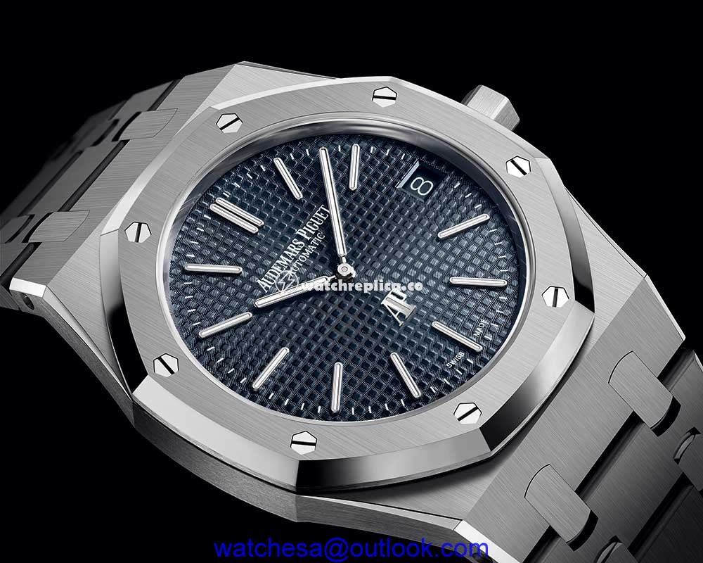 audemars piguet royal oak extrathin 39 closeup