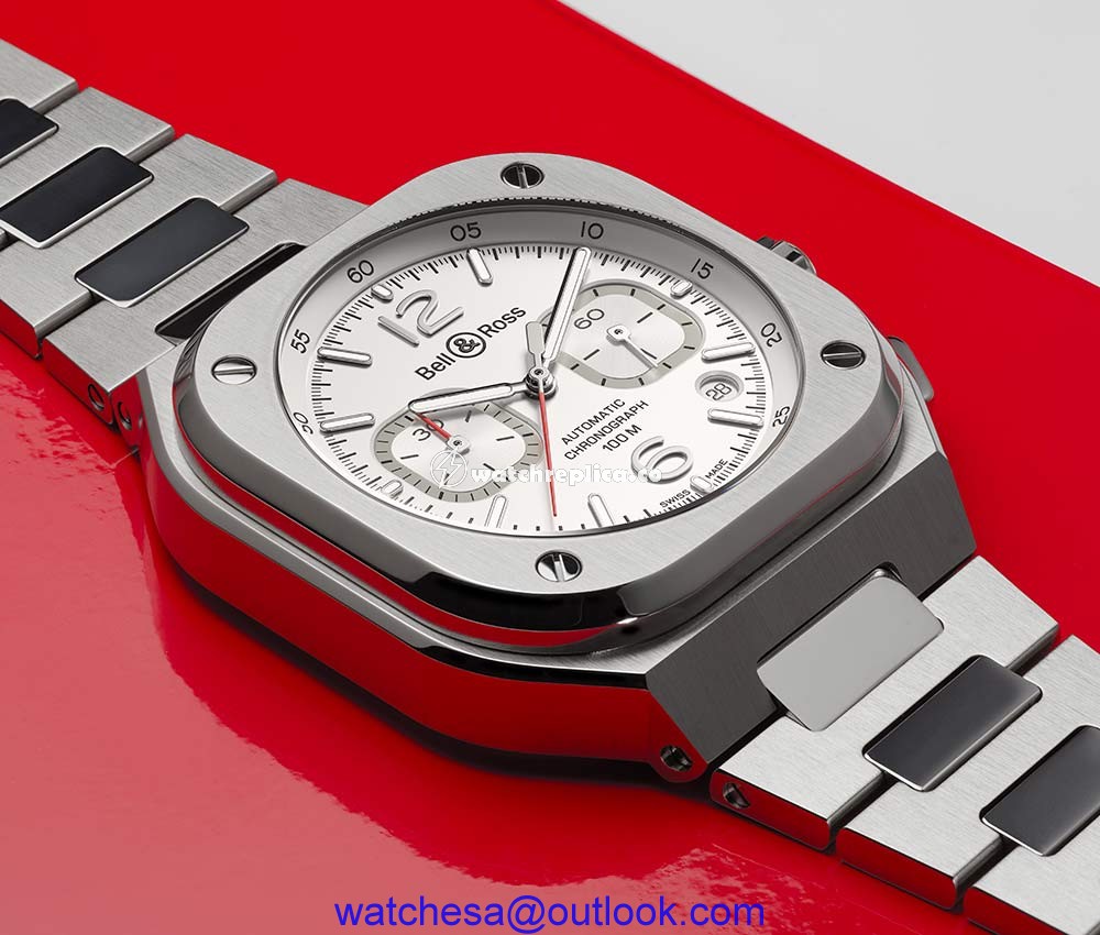 bell ross br 05 chrono white hawk closeup