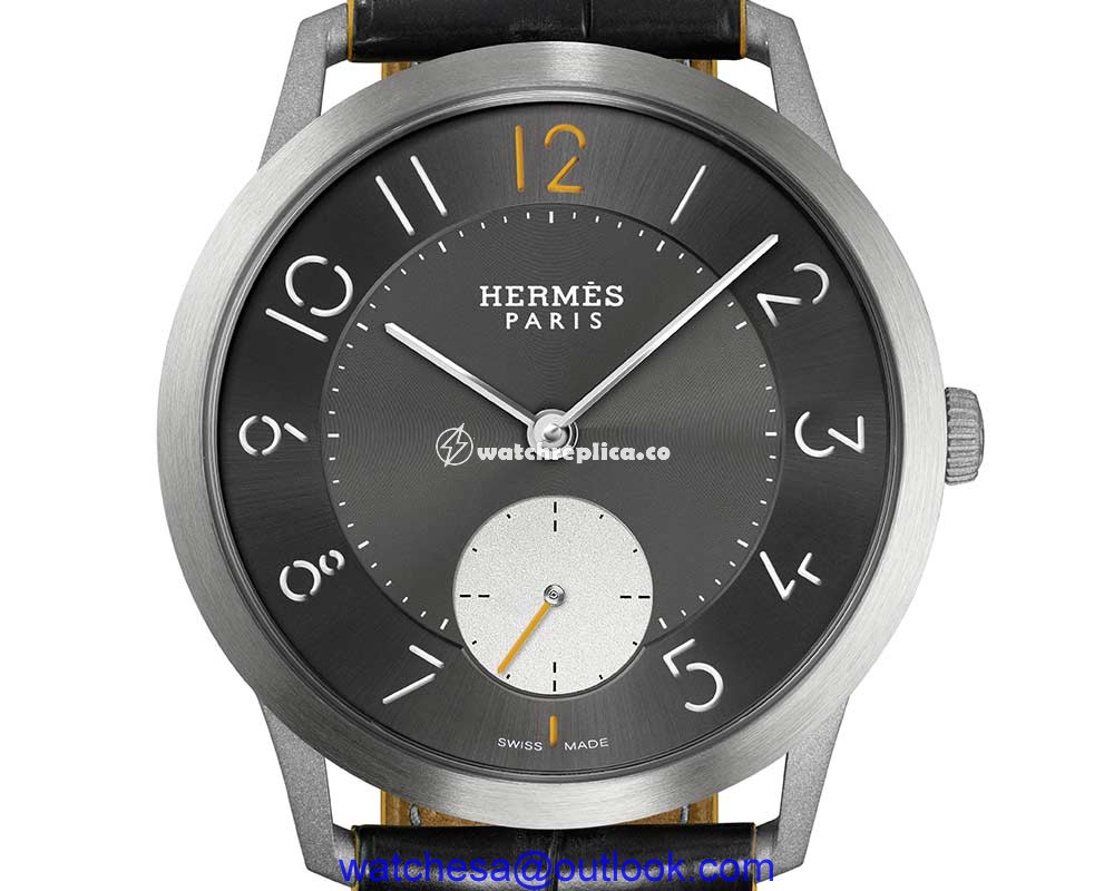 hermes slim titane closeup