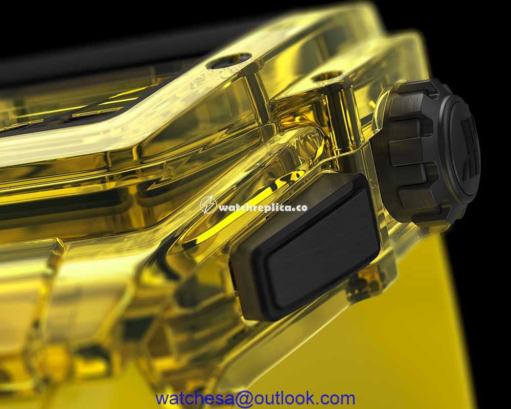 hublot spirit big bang yellow sapphire profile