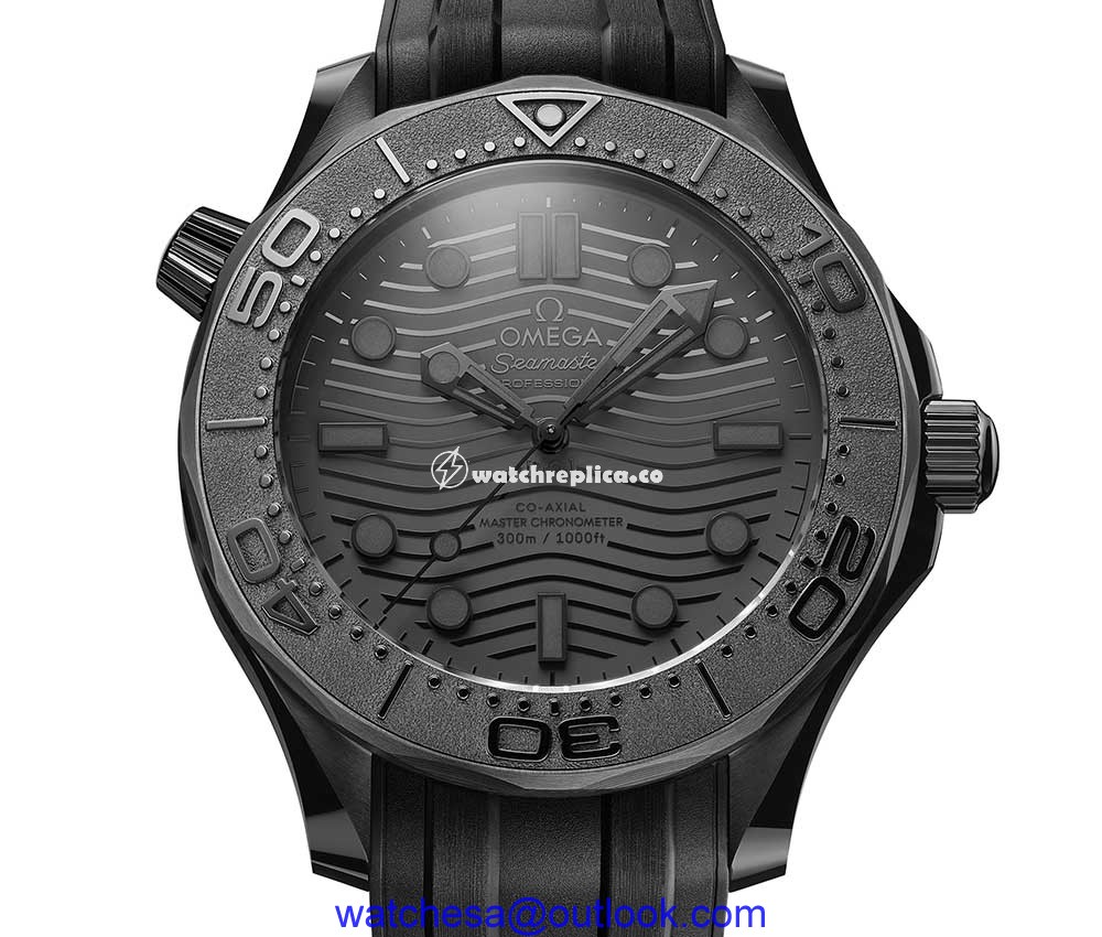 omega seamaster diver 300 m black closeup