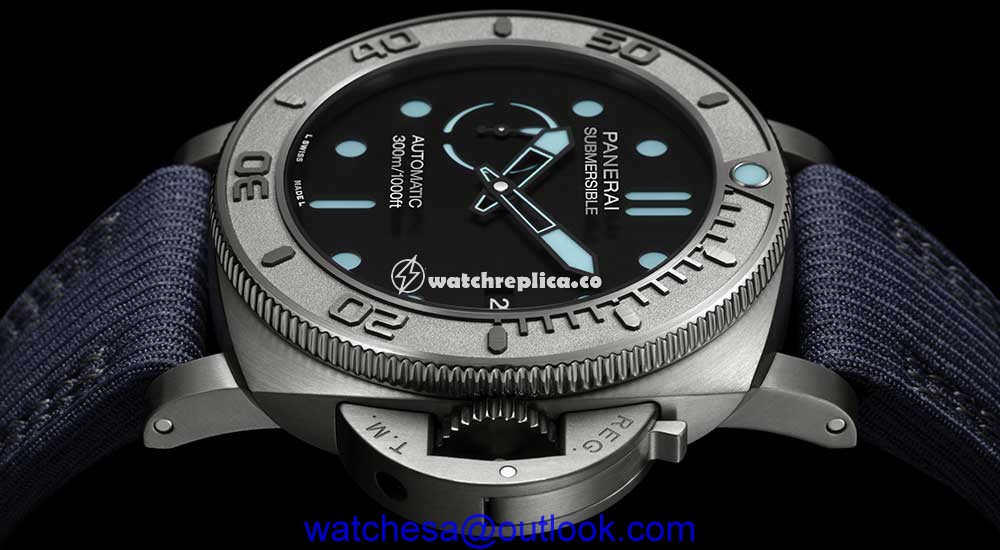 panerai submersible mike horn edition side view