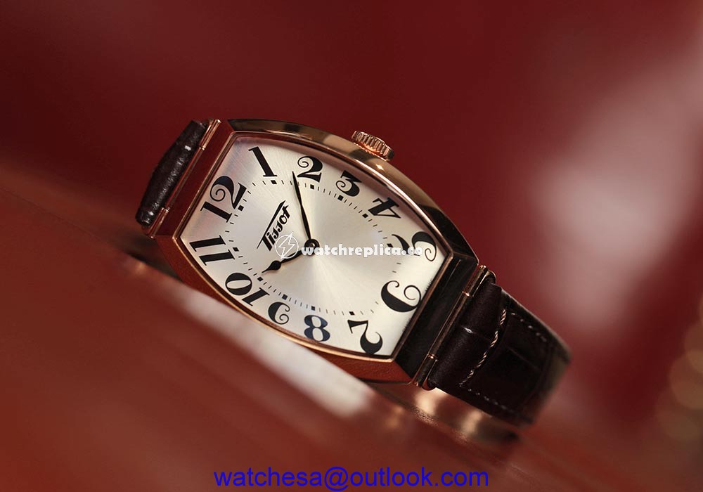 tissot heritage porto closeup