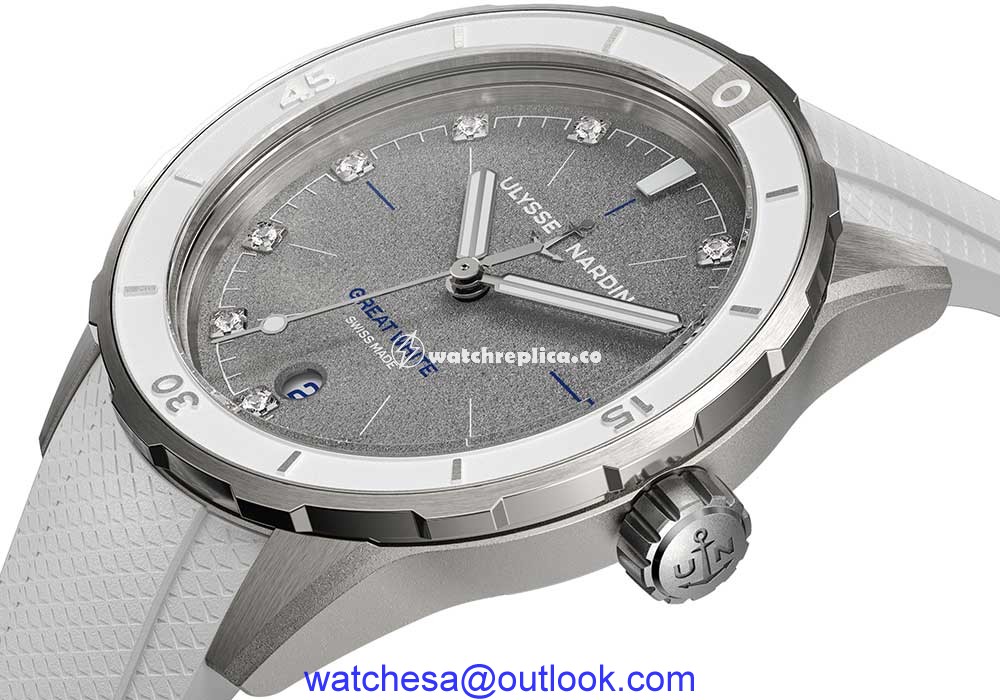 ulysse nardin lady diver great white closeup
