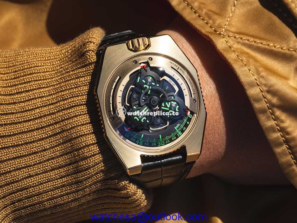 urwerk ur 100 gold lifestyle