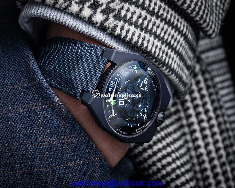 urwerk ur 100v bleue planet lifestyle