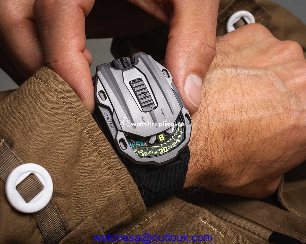 urwerk ur 105 tantale lifestyle