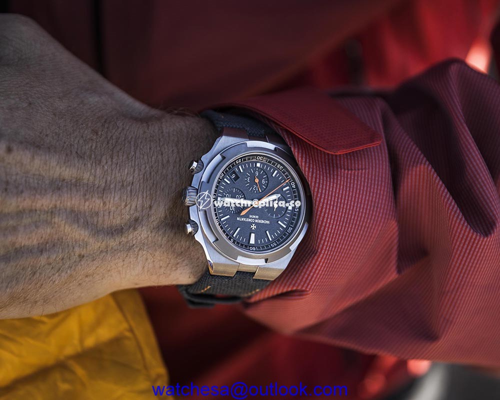 vacheron constantin overseas everest closeup