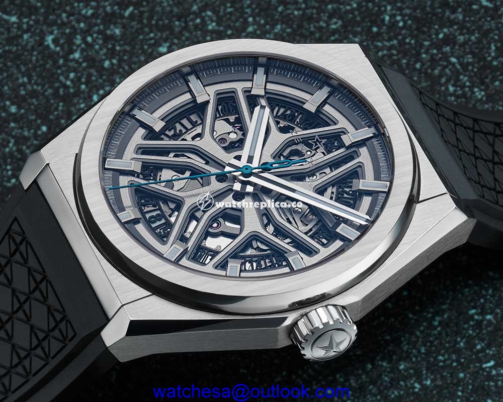 zenith defy classic range rover closeup