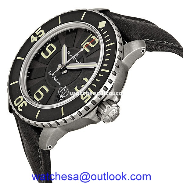 Blancpain 500 Fathoms 50015-12B30-52 back Blancpain 500 Fathoms 50015-12B30-52 back