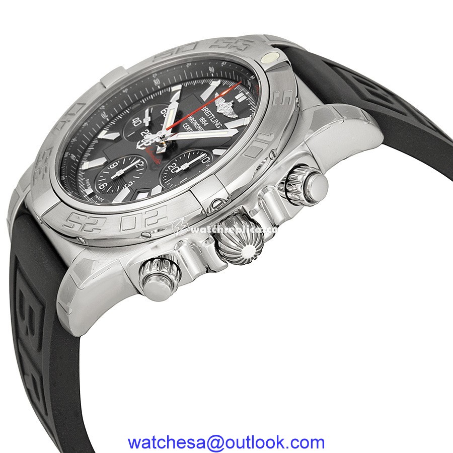 Breitling Chronomat AB011010-M524BKPT3 back Breitling Chronomat AB011010-M524BKPT3 back