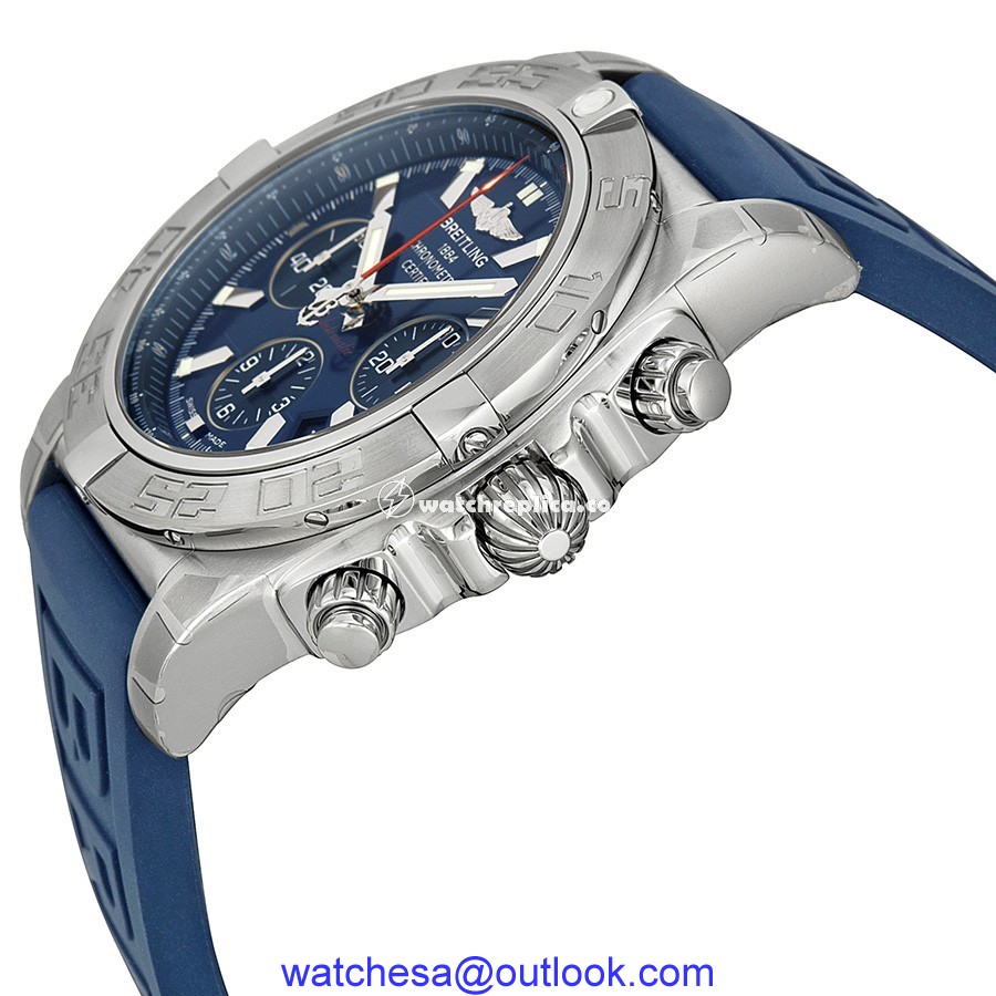 Breitling Chronomat AB011010-C789BLPD3 back Breitling Chronomat AB011010-C789BLPD3 back