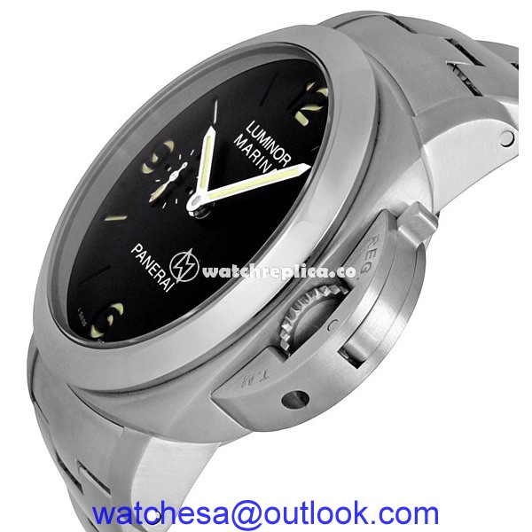 Panerai Luminor 1950 PAM00328 back Panerai Luminor 1950 PAM00328 back