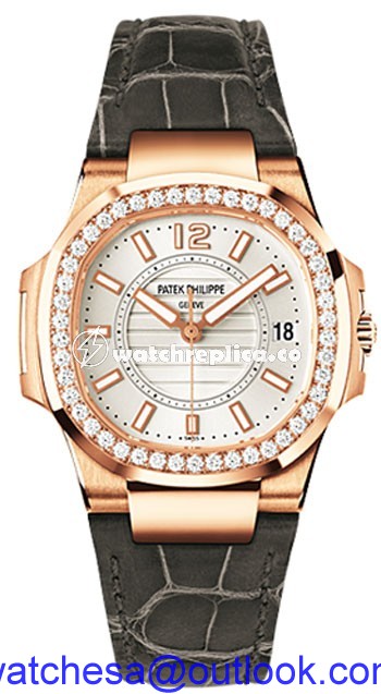 Patek Philippe Nautilus 7010R-001 Patek Philippe Nautilus 7010R-001